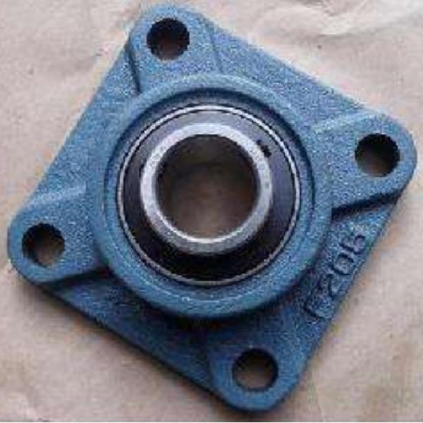 Front Wheel Hub &amp; KOYO (OEM) Bearing &amp; Seals Kit For 2000-04 SUBARU OUTBACK #3 image