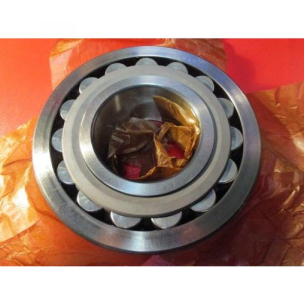 SKF 22324 CC C3 W33 Spherical Radial Bearing (TORRINGTON, FAG, NTN, NSK, KOYO) #1 image